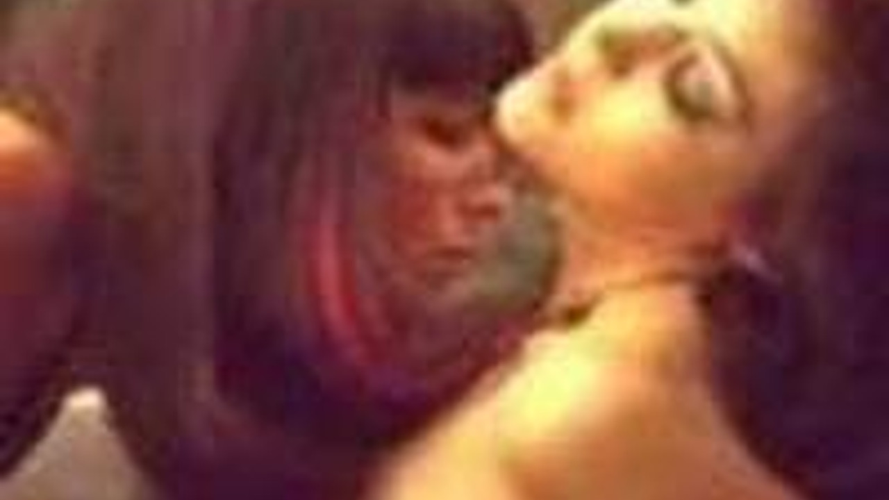 Klip mi, porno film mi? (Video) | Magazin