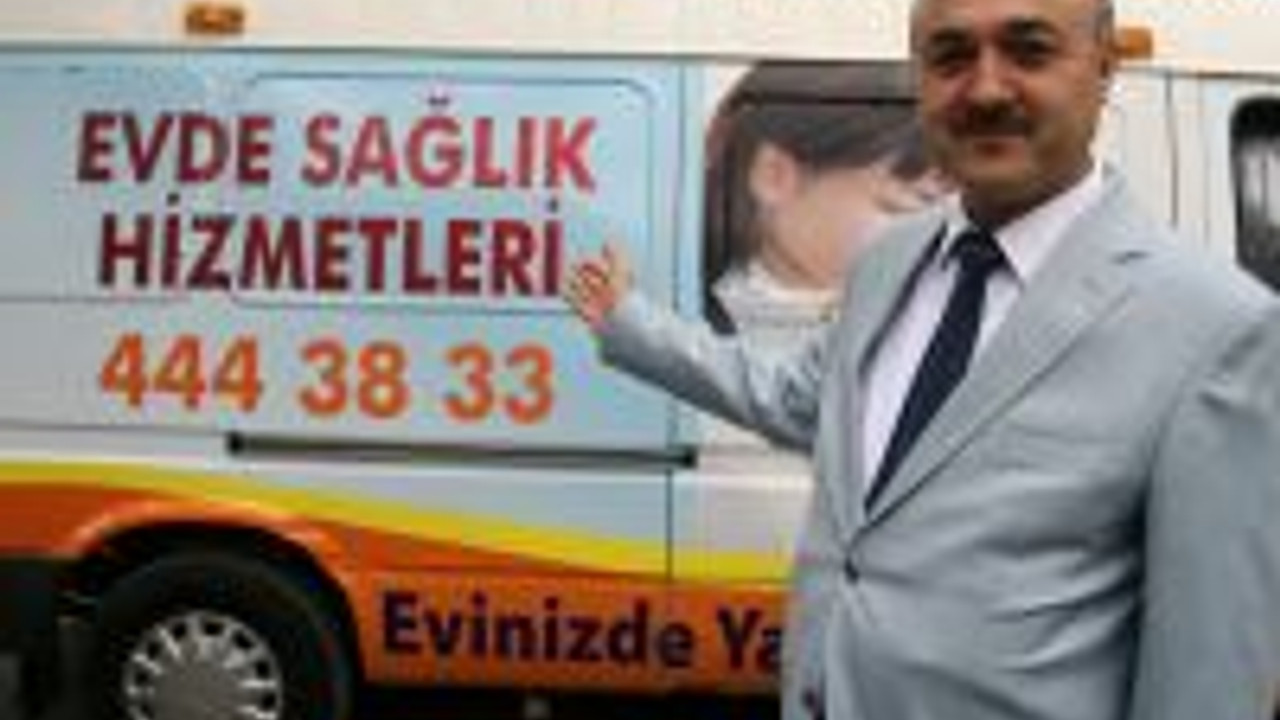 UŞAK’TA 350 HASTA EVDE SAĞLIK HİZMETLERİ UYGULAMASINDAN FAYDALANIYOR