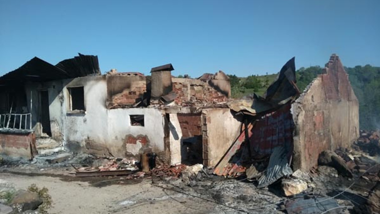 Kastamonu�da 7 ev yandı Haber3