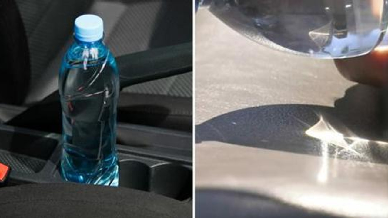 Почему бутылка наполнена водой. Машина бутылка. Бутылки пластиковые в автомобиле. Бутылка в салоне авто. Бутылочки воды в салоне автомобиля.