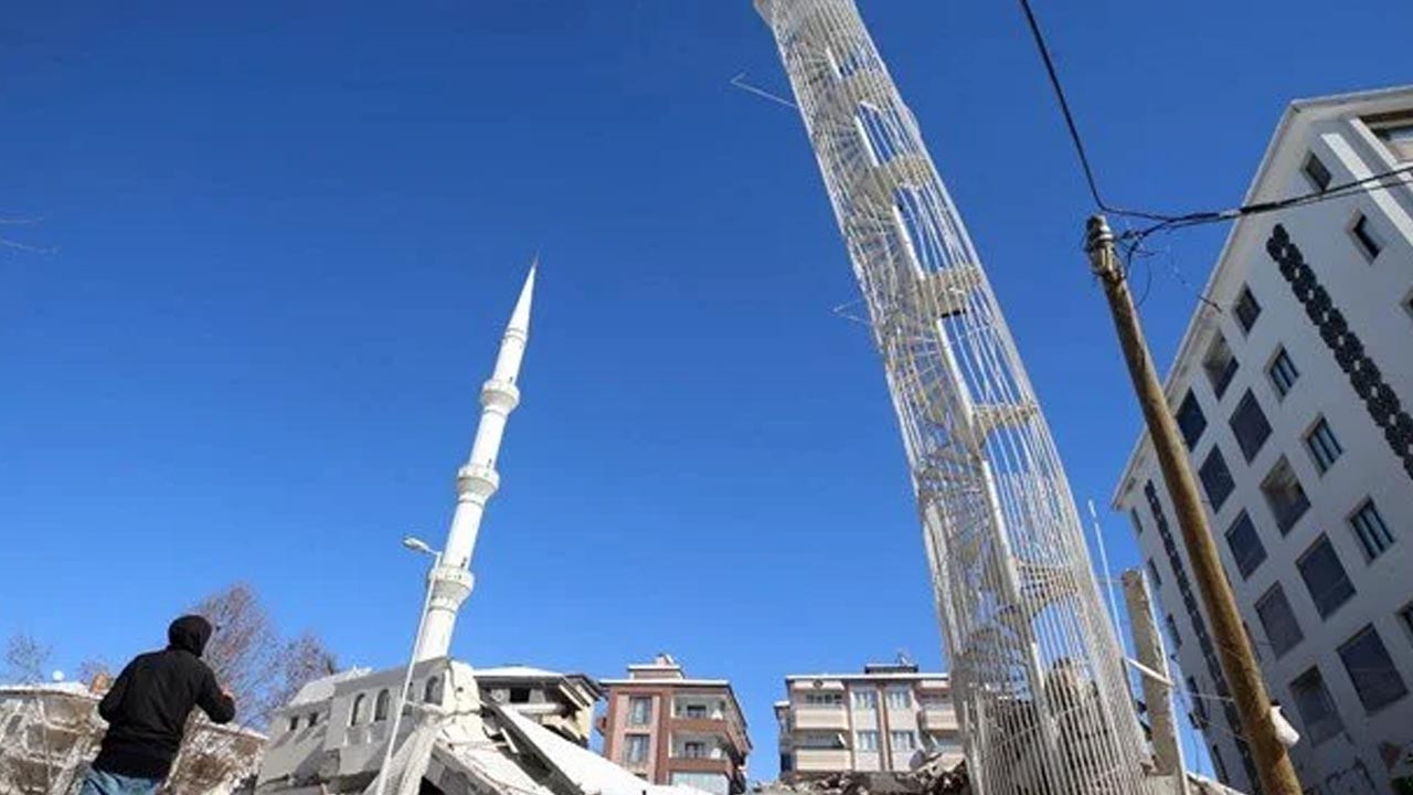 Be Katl Binan n Yaln zca Yang n Merdiveni Ayakta Kald G ncel be-katl-binan-n-yaln-zca-yang-n-merdiveni-ayakta-kald-g-ncel