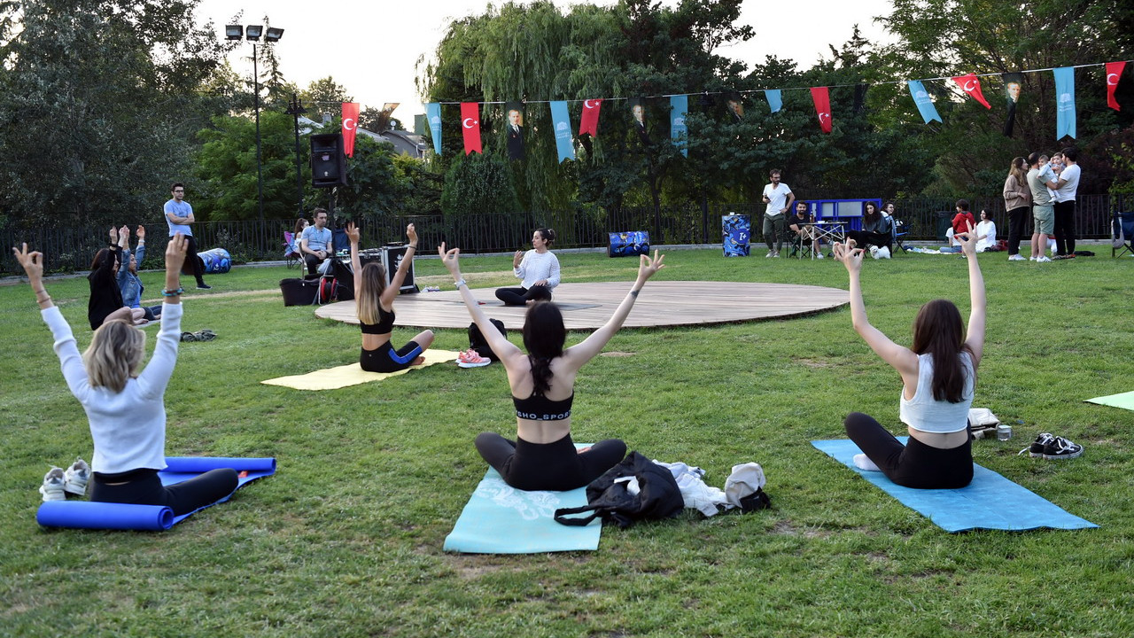 Beşiktaş'ta zumba, pilates ve yoga etkinlikleri başlıyor