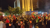 İsrail'e öfke yasak tanımadı! Binlerce kişi Filistin için sokaktaydı!