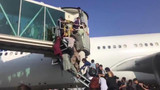 Afganistan'da büyük kaos: Havalimanında birbirlerini ezdiler
