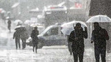 Meteoroloji il il uyardı: Hava sıcaklıkları düşüyor, yağışlar tüm yurdu saracak