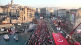 İstanbul'da yılbaşı sabahında binlerce kişi Filistin için sokaktaydı