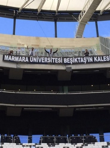 Vodafone Arena'da pankartlar asılmaya başlandı ! - Resim: 4