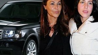 Zehra'ya cipi babası almış