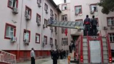 Birecik Devlet Hastanesinde yangın tatbikatı düzenlendi