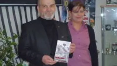 Eski Manisasporlu Futbolcu Kitap Yazdı