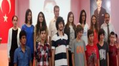 Başarılı Öğrenciler Ödüllendirildi