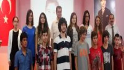 Başarılı Öğrenciler Ödüllendirildi