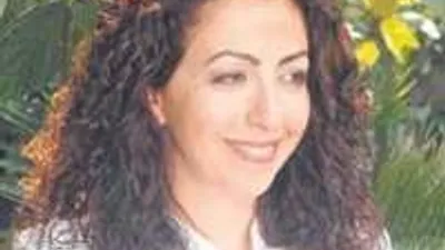 Makbule tek celsede boşandı