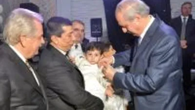 İş adamı Can’ın çocuklarının sünnet töreni siyaset ve iş dünyasını...