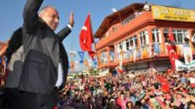 Ak Parti Kemer Adayı Yusuf Üras Oldu