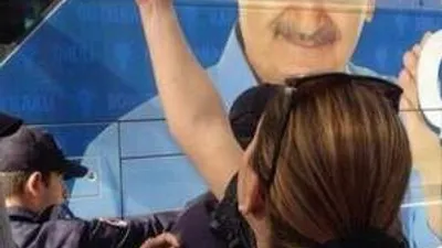 Erdoğan mitinginde gözaltı skandalı !