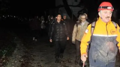 Dağda Mahsur Kalan 52 Öğrenci Ve 3 Öğretmen 7 Saat Sonra Böyle...