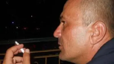 Ayşe Öğretmeni, Şizofren Oğlu Poşetle Boğdu