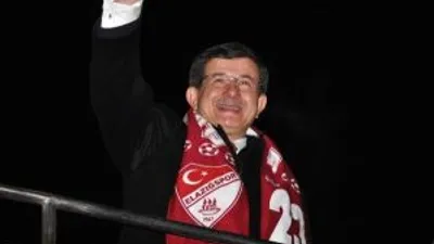 Başbakan Davutoğlu, Elazığda