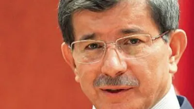 Başbakan'dan Paris açıklaması