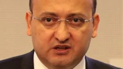 Akdoğan: ''Türkiye model ülkedir''
