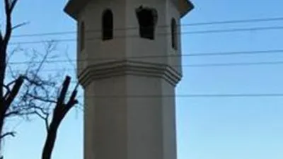Tarihi saati çaldılar !