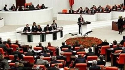 Meclis'te 'paralel yapı' önergesi reddedildi