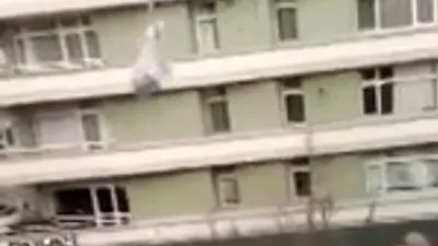 Drone'u bakkala gönderdiler !