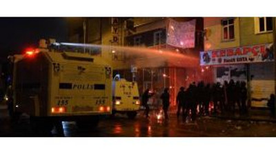 Erzurumda Ülkücülerin Yürüyüşünde Olay; 3 Hdpli Yaralı
