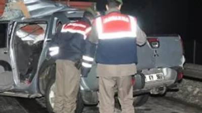 Piknik dönüşü facia gibi kaza: 5 ölü !