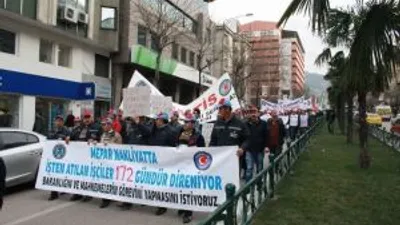 Türk-iş, Kıdem Tazminatı İçin Tabutla Yürüdü