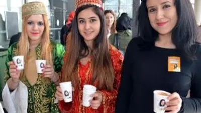 Ak Partide Davullu- Zurnalı Temayül Yoklaması