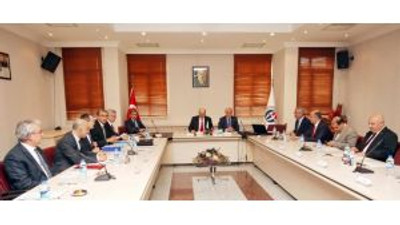 YÖK Özel Öğrenci Koordinasyon Komisyonu toplantısı GAÜNde yapıldı