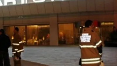 İzmir'in ikiz kulelerinde yangın paniği