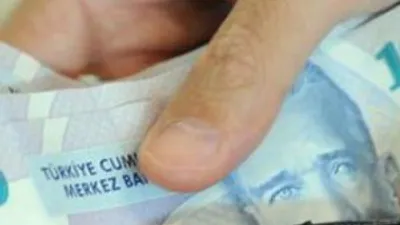 Sağlıkçılara ve öğretmenlere zam !