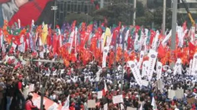 Miting ve gösteriler o meydanlarda yapılacak