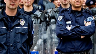 Polislere yeniden askerlik geliyor
