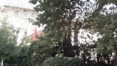 Komşu'daki yangını Türkler söndürdü