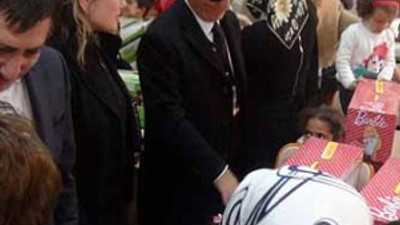 Suriyeli çocukları böyle mutlu ettiler