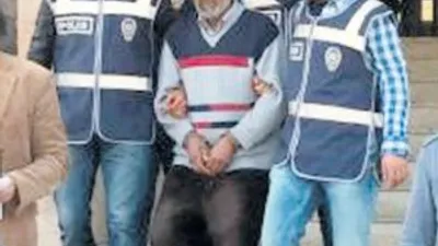 Saç teli katili yakalattı !
