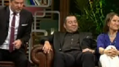 Beyaz Show'da dizilere Türkçe Siri montajı
