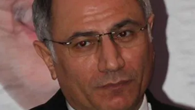 Efkan Ala hala neden lojmanda ?