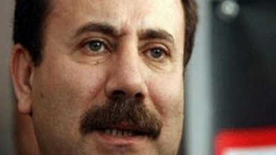 Devlet, Zahit Akman'a borçlu çıktı !