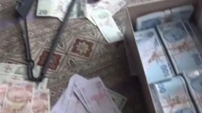 Paralar ayakkabı kutusundan çıktı