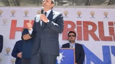 AK Partili aday CHP ve MHP'yi eleştirdi