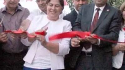 Saldrıya uğrayan aday iş başında