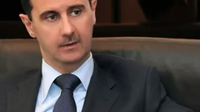 ''Esad IŞİD'e yardım ediyor''