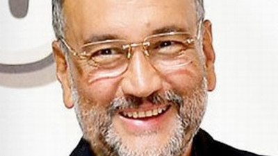 Ünlülerden ''Demirel'' tweet'i