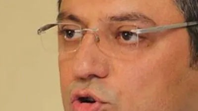 CHP'li isimden istifa çağrısı !