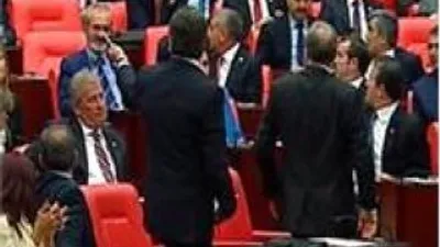 CHP'nin Meclis grubu karıştı !